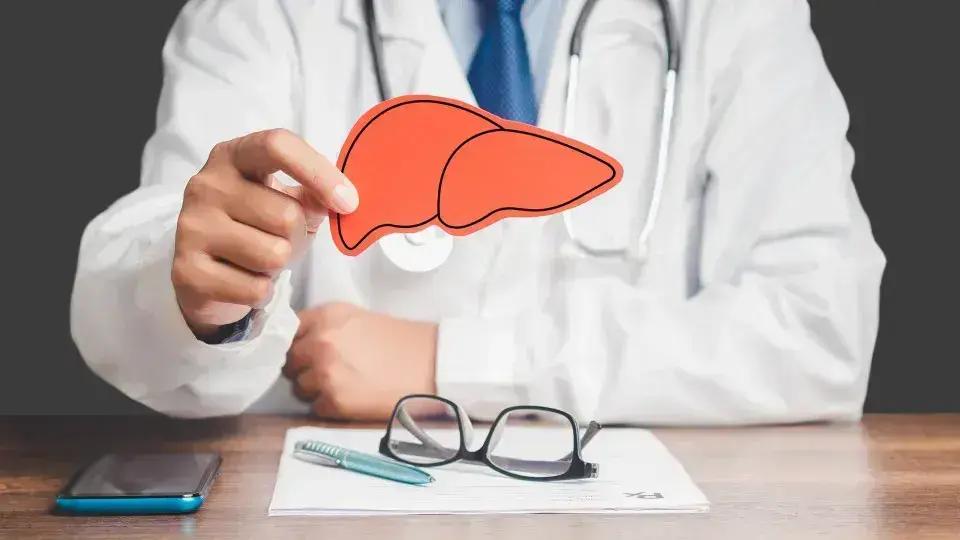 7 Sinais de Alerta da Doença do Fígado Gordo Que Você Não Pode Ignorar