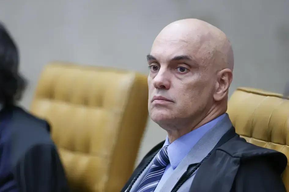 Alexandre de Moraes Alerta sobre Desinformação e a Necessidade de Regular as Big Techs