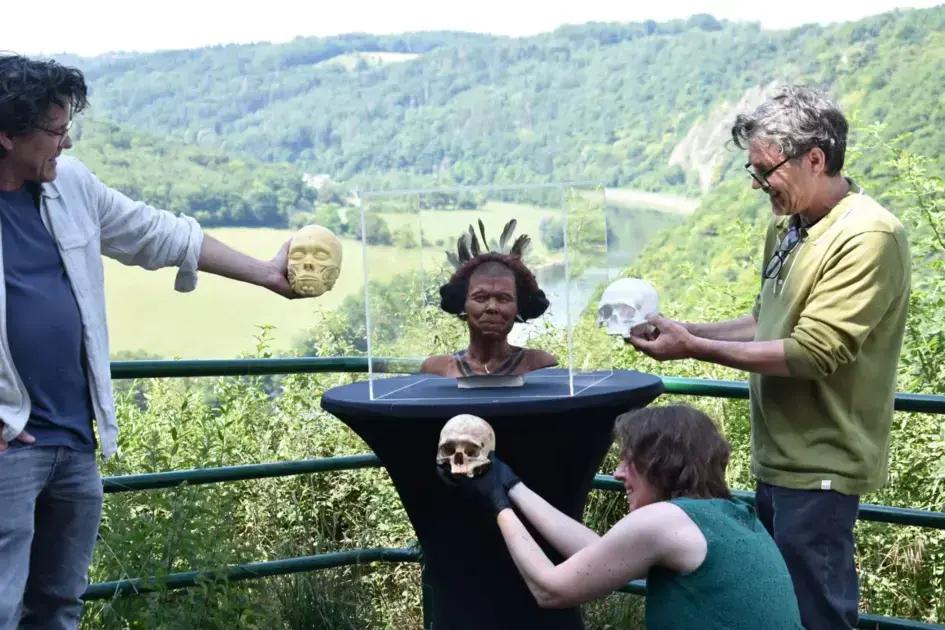 Cientistas Reconstruem Rosto de Mulher Pré-histórica Usando DNA Antigo