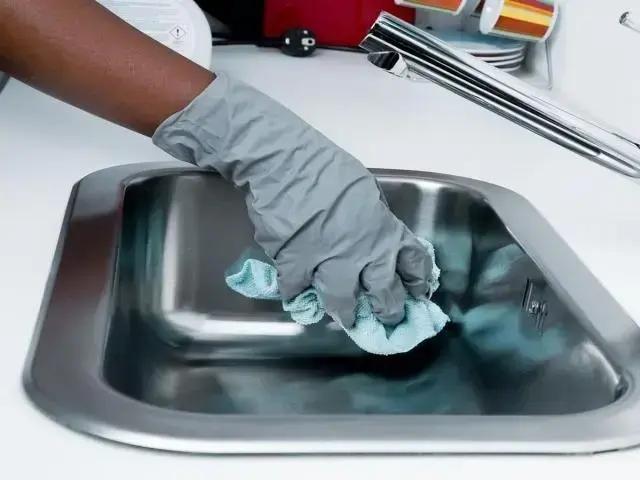 Como economizar água em tempos de seca: dicas práticas essenciais