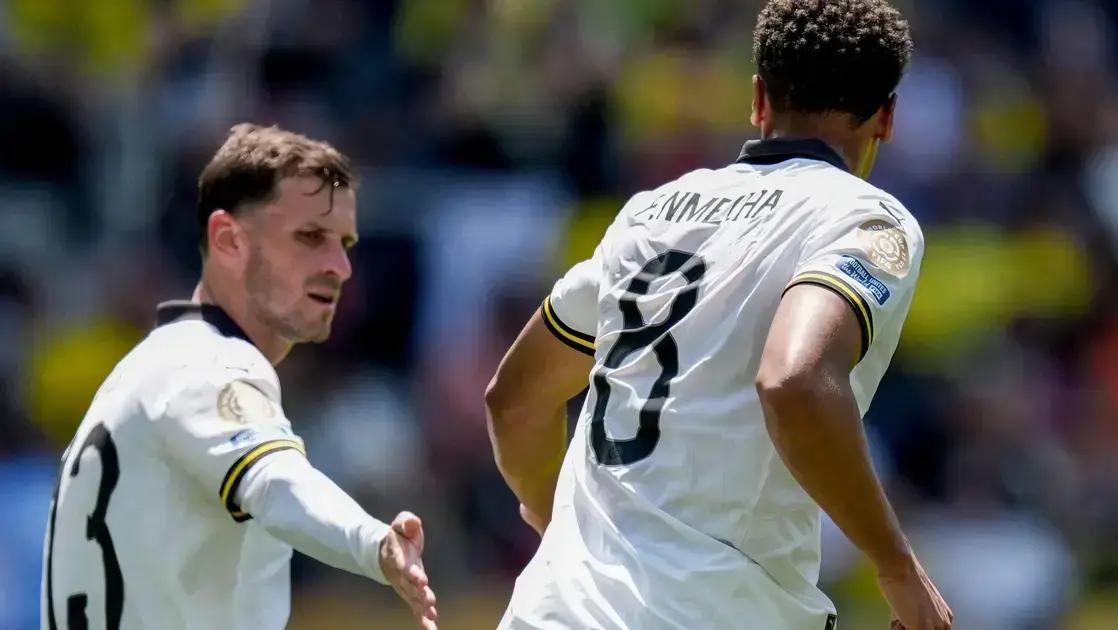 Goleiro Comete Falha Bizarra em Mamelodi Sundowns x Borussia Dortmund