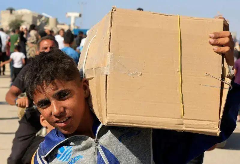 Grupo de ajuda dos EUA em Gaza adia reabertura dos centros de distribuição