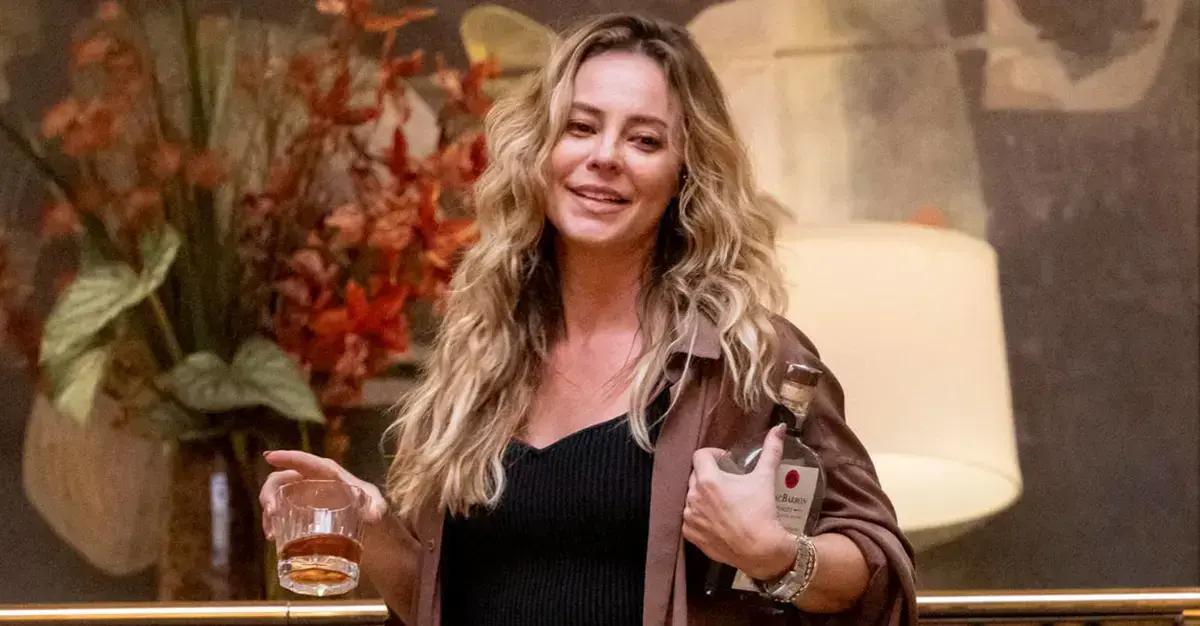 Heleninha Roitman Enfrentará Nudes Vazadas No Remake de Vale Tudo