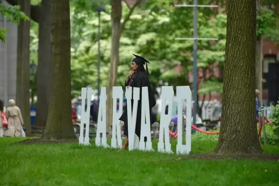 Trump Está Perto de Um Acordo Histórico com Harvard