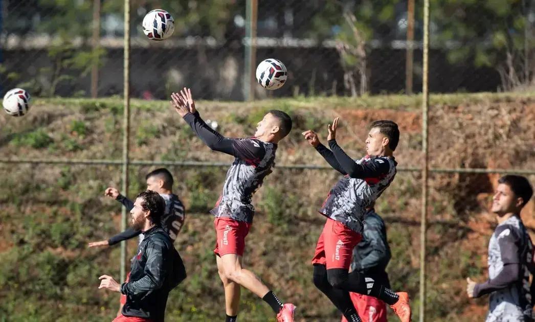 como o futebol influencia a avaliação e as estratégias de clubes e atletas