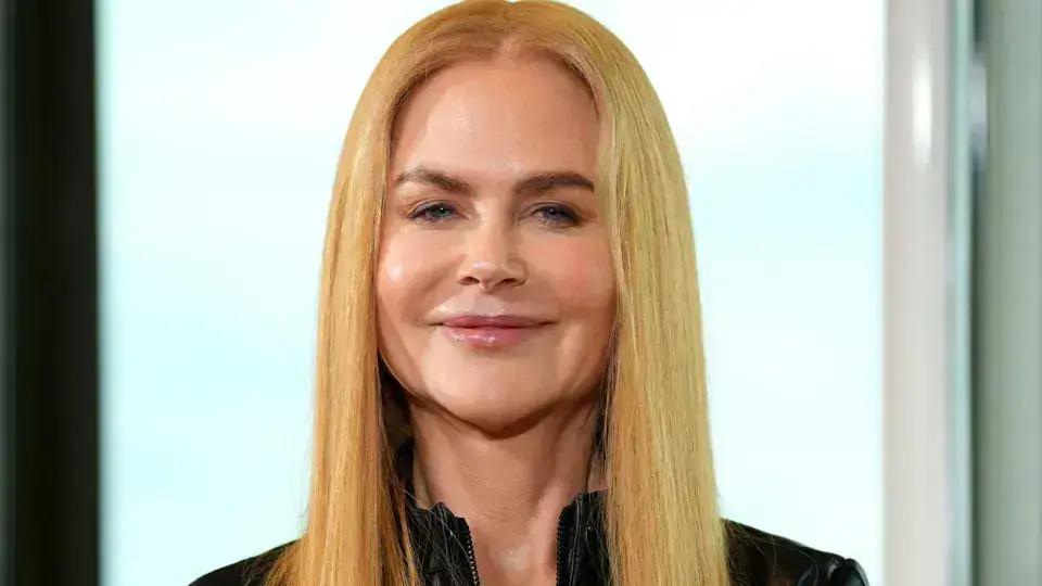 Descubra Quais Procedimentos Estéticos Celebridades Estão Usando Para Renovar a Aparência