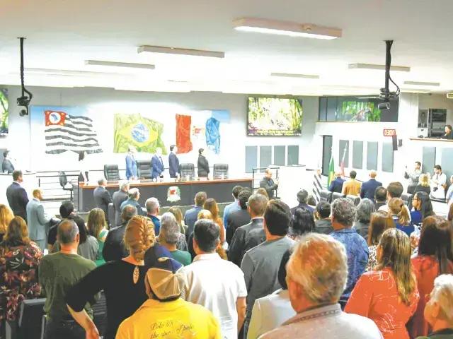 Homenagem a cidadãos de Indaiatuba destaca trajetórias de impacto na cidade