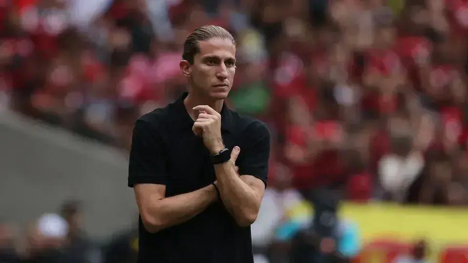 Jovens e estratégias no ataque do Flamengo: como as escolhas estão mudando o jogo