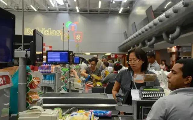 Por que o governo adia a regulamentação trabalhista sobre trabalho em feriados