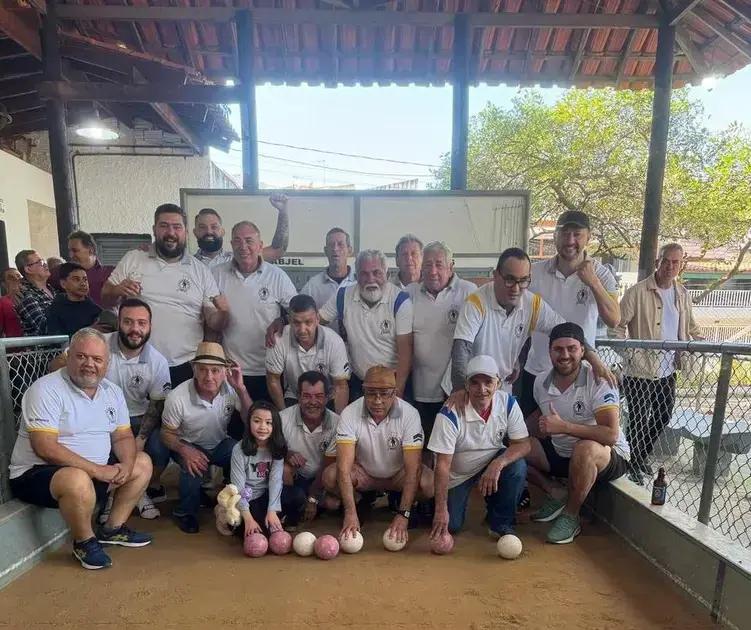 Salto celebra vitória na final do campeonato de bocha e anuncia nova edição