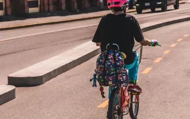 Como a bicicleta está transformando a relação das crianças com o entorno nas cidades brasileiras