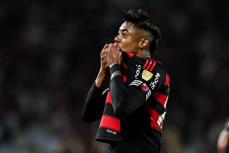 Futebol e Libertadores: Bruno Henrique Brilha e Garante Vantagem ao Flamengo