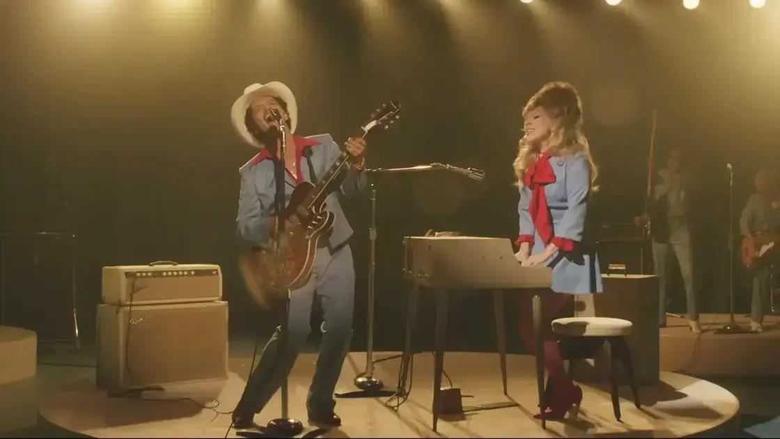 Lady Gaga e Bruno Mars celebram um ano de sucesso com maior hit da década