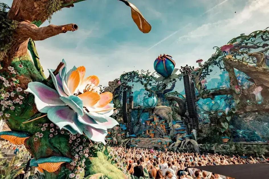 Oportunidades de emprego no Tomorrowland Brasil 2025 em Itu atraem milhares de candidatos