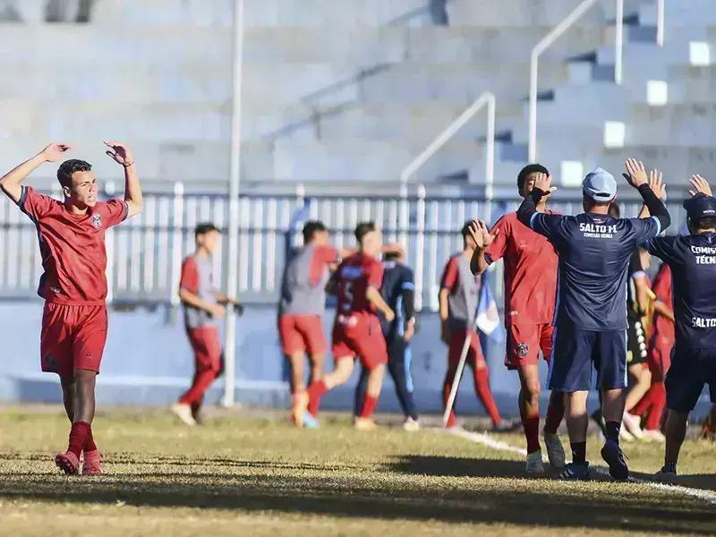 Salto Futebol Clube enfrenta Sporting Paulinense em jogos pelo Campeonato Paulista