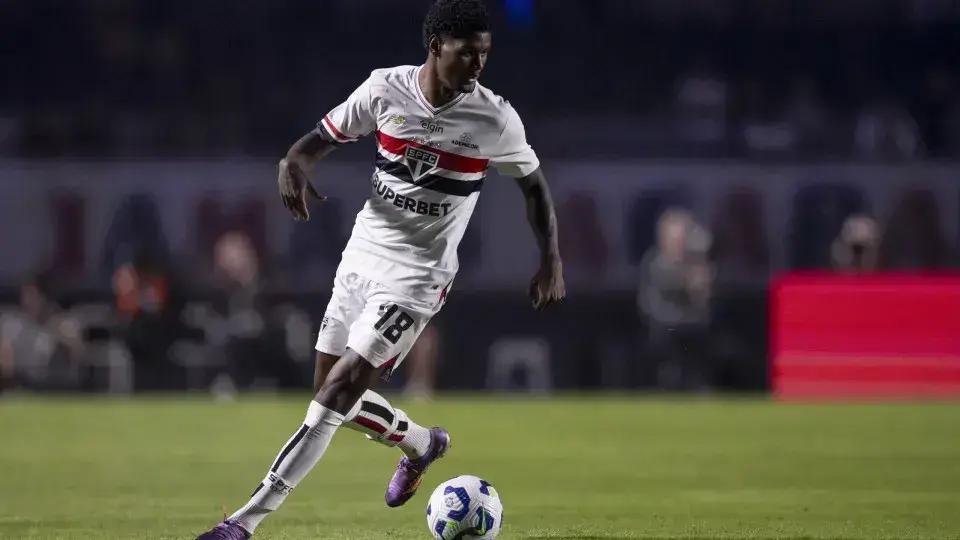 Transferência de Lucas Ferreira: negociação do São Paulo e o impacto no mercado do futebol